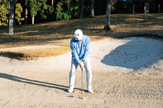 やわらかい砂、硬い砂...バンカーは砂のコンディションによって構えやスイングを変えよう