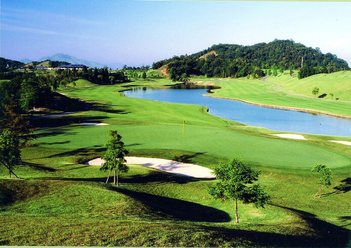 ゴルフ旅におすすめ！ 山口県のリニューアルした「和木ゴルフ倶楽部」&300Y超の隣接練習場「アコーディア・ガーデン蜂ヶ峯」とは