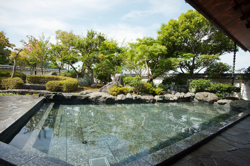 奈良若草カントリー倶楽部の露天風呂