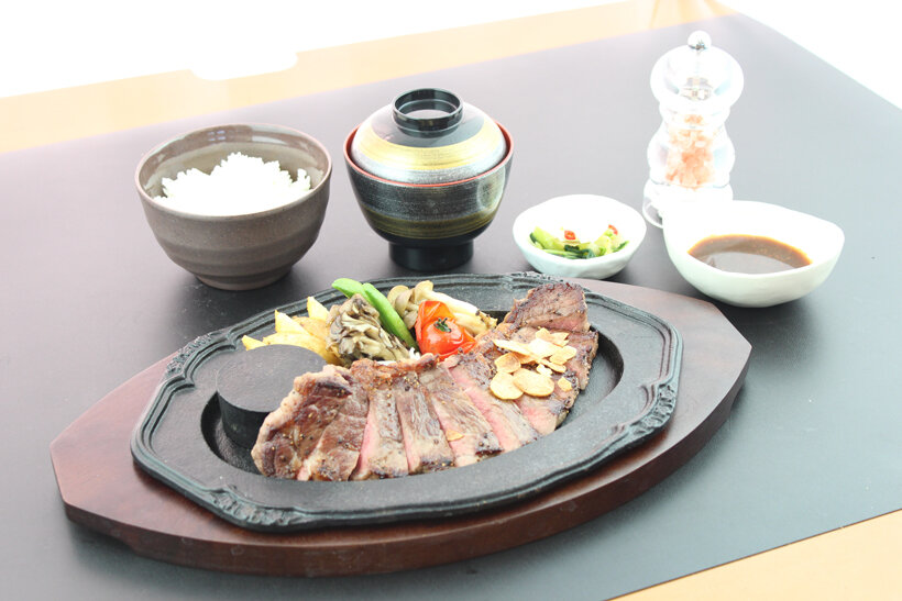 四街道ゴルフ倶楽部のステーキランチ