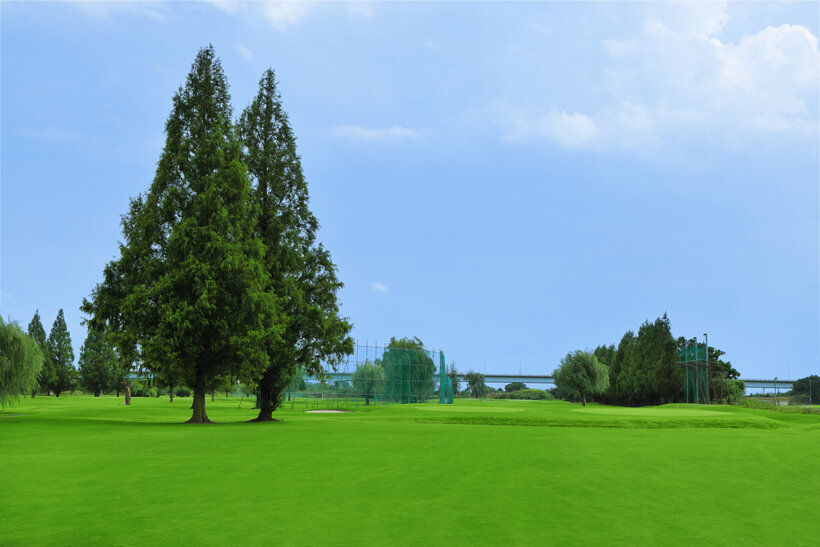 カジュアルゴルフに楽しめる河川敷コース。ひとり予約もOK 「ノーザンカントリークラブ 錦ヶ原ゴルフ場」