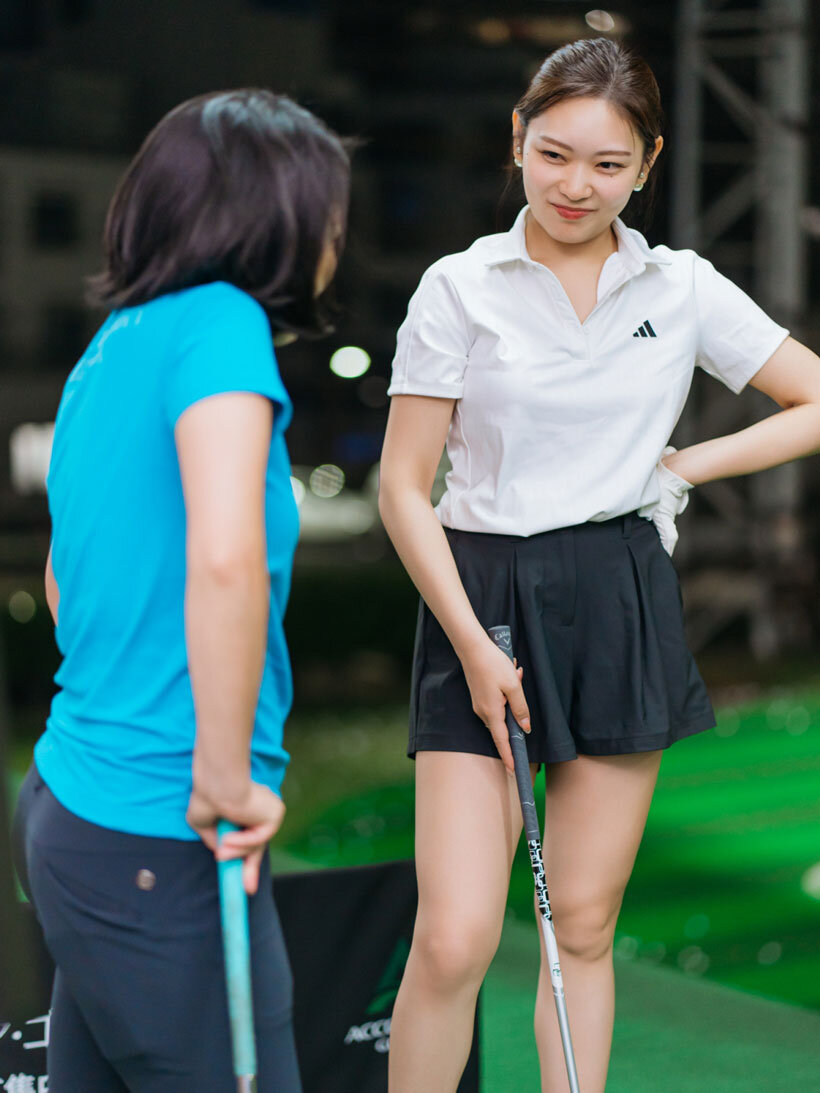 船山プロからレッスンを受けるGINGERゴルフチーム（GGT）15期生